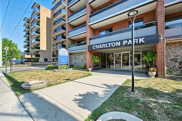 Charlton Park Apartments property